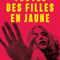 Toutes des filles en jaune